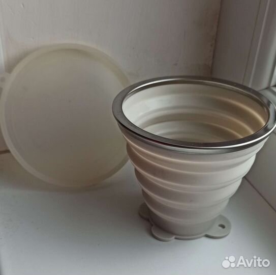 Складной стакан