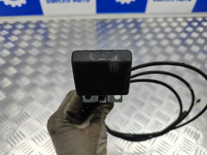 Трос открывания капота Nissan Navara D40 2.5