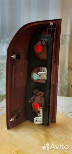 Nissan patrol Y61 2008г. Задний правый фонарь