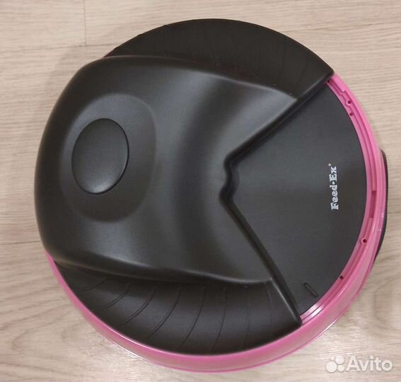 Автоматическая кормушка для кошек и собак