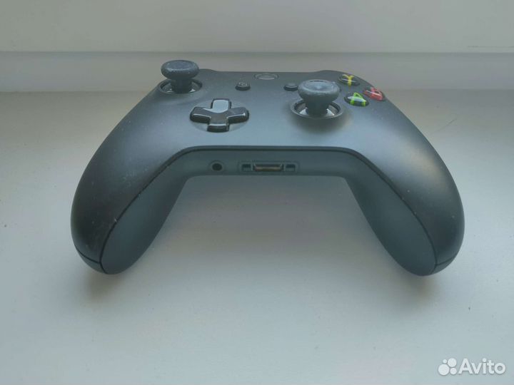 Геймпад xbox One