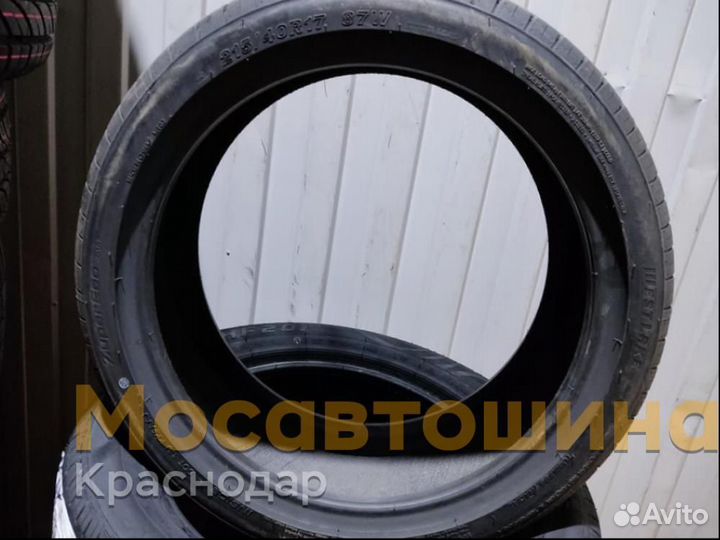 Westlake Zuper Eco Z-107 215/40 R17 87W