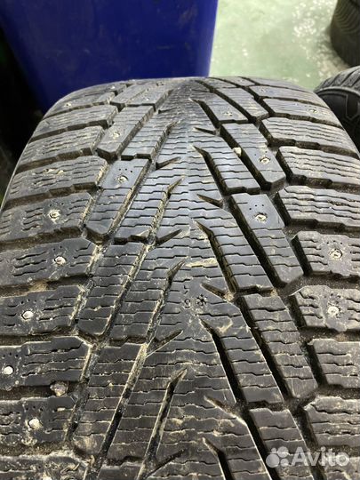 Nokian Tyres Hakkapeliitta 7 SUV 295/40 R21 111T