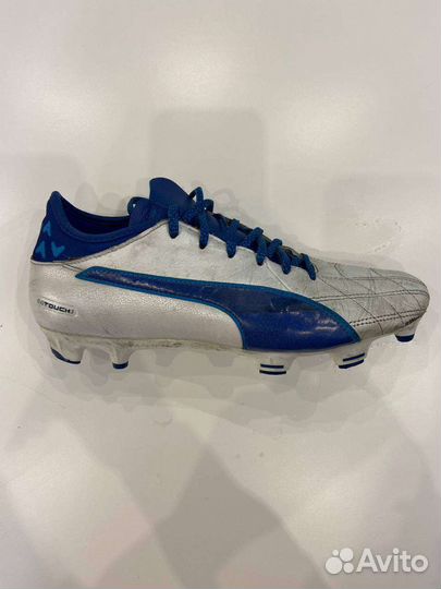 Футбольные бутсы