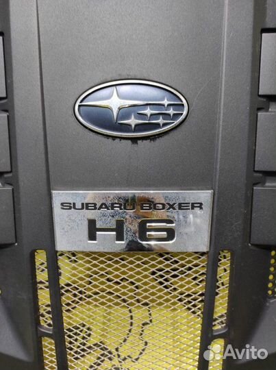 Декоративная крышка двс Subaru Legacy BLE EZ30D