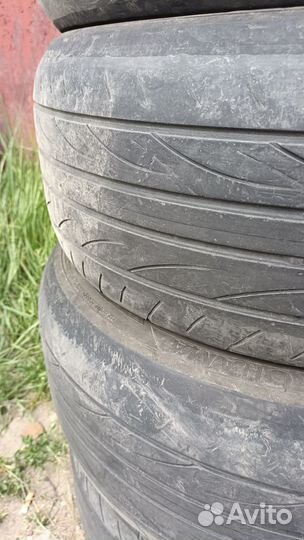 Yokohama Advan Fleva V701 215/50 R17 95W