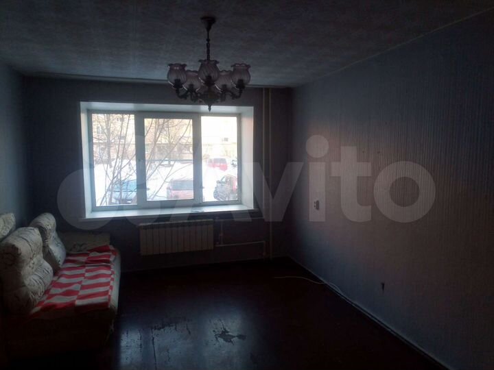 2-к. квартира, 50 м², 1/5 эт.
