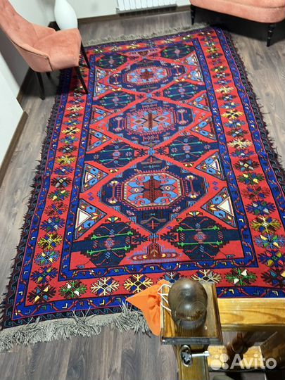 Ковер шерстяной ручной работы