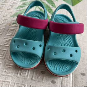 Сандалии crocs для девочки голубые c4