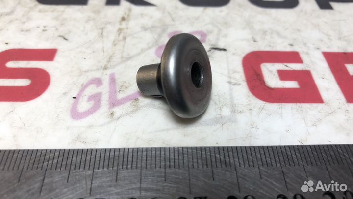 Пкк. Уплотнение болта крышки клапанов б/у Premacy