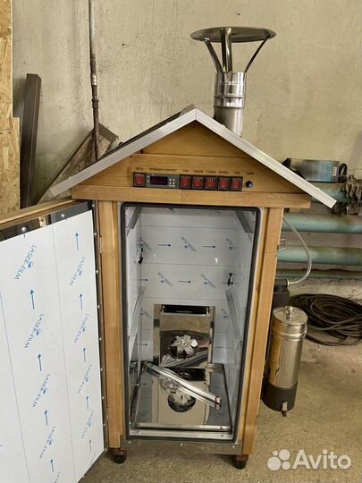 Коптильня холодного и горячего копчения