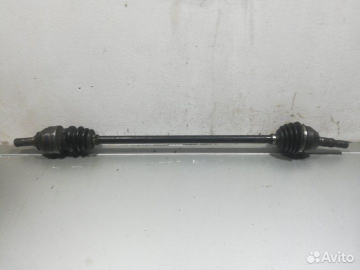 Привод (полуось) передний правый Opel Astra H 1.6