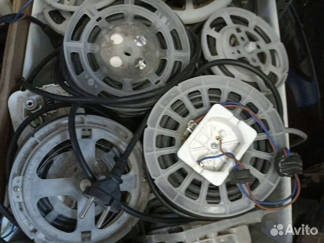 Катушка смотки шнура для пылесоса