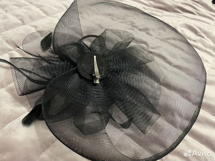 Шляпка с вуалью женская