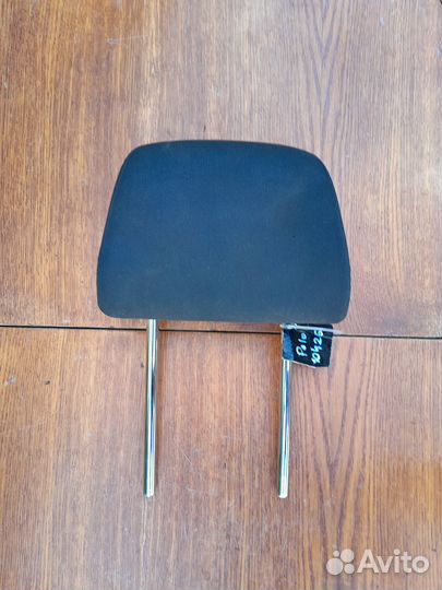 Сиденья подголовники Volkswagen Polo Mk5