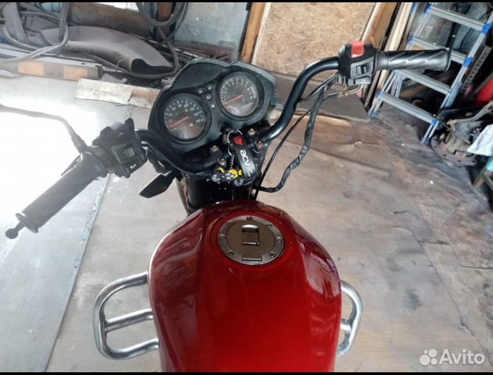 Продам мотоцикл 150 кубов