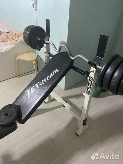 Скамья для жима