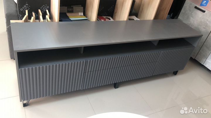 Тумба под телевизор в наличии