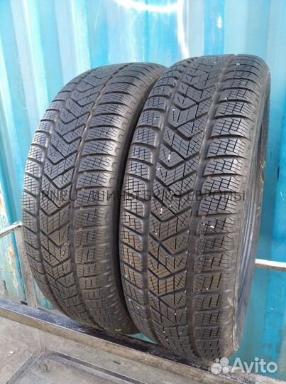 Pirelli Scorpion Winter 215/65 R17 94H