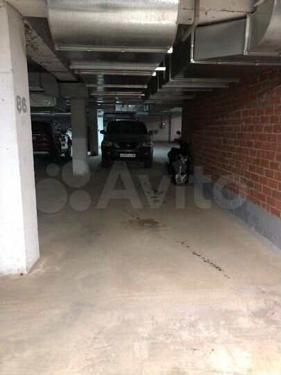 Машиноместо, 19 м²