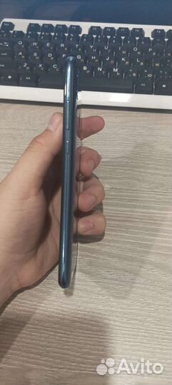 Телефон Honor 10 Lite