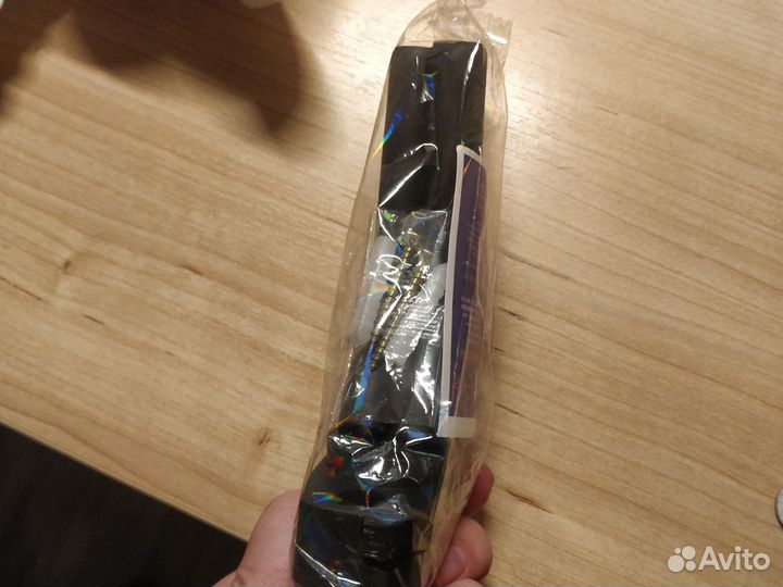 Крепление для гитары настенное