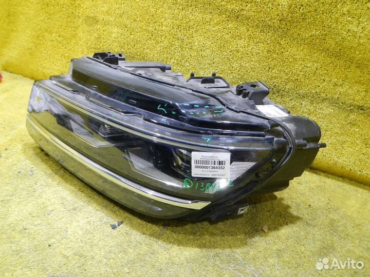 Фара левая Volkswagen Tiguan