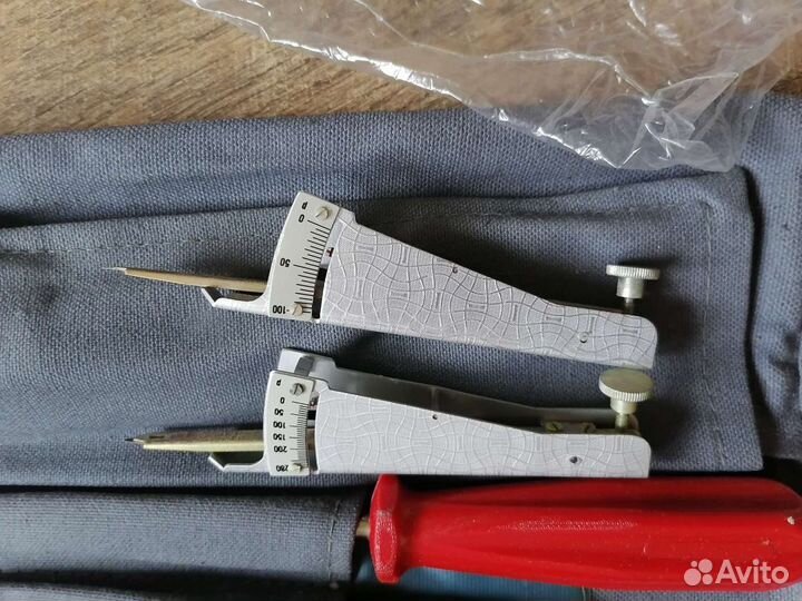 Набор для ремонта и настройки пианино винтажный