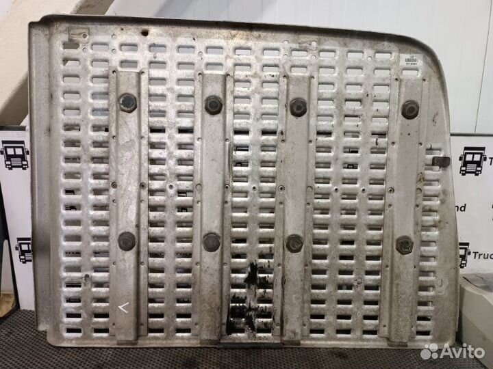 Мостик переходной, за кабиной левый Daf Xf 106