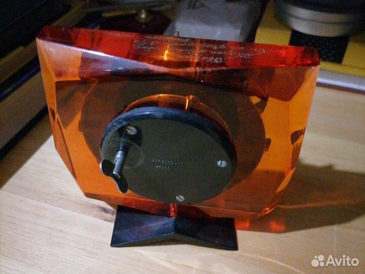 Часы молния настольные СССР