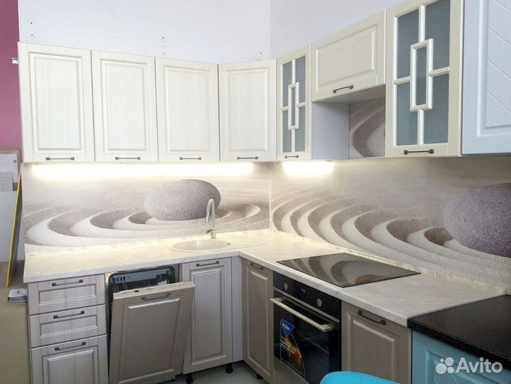 Кухонный гарнитур угловой