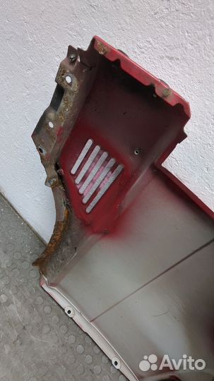 Крыло правое переднее Volkswagen Transporter 4