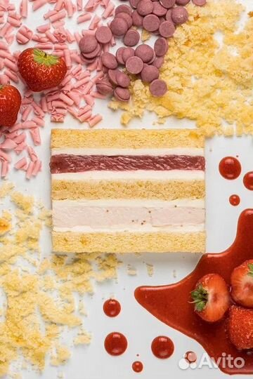 Торт сливочная клубника Диаметр 26