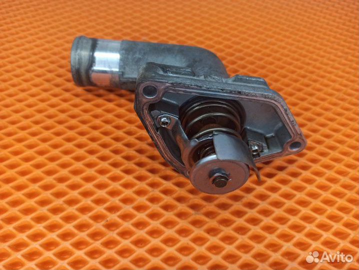 Термостат Nissan Teana J32 VQ35DE 2012