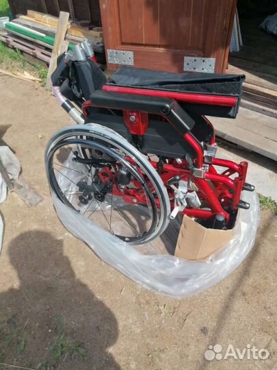 Инвалидная коляска