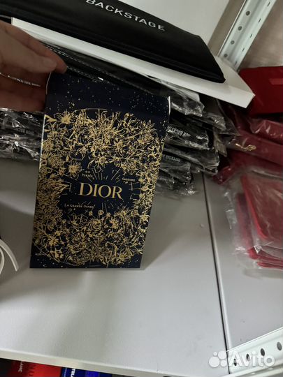 Блокноты ежедневники Dior