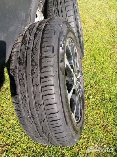 Продам колеса с Хэндай l 40