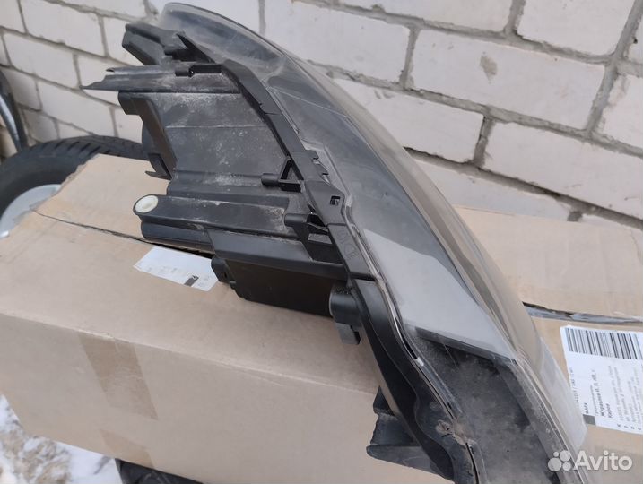 Фара VW Polo 2009 - 2020