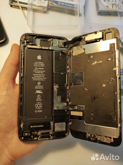 Ремонт iPhone iMac Macbook Airpods Samsung Xiaomi