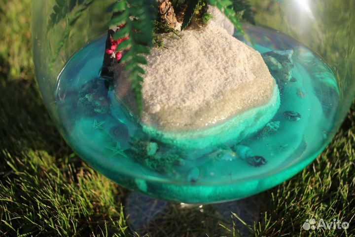 Моссариум с пальмой в вазе 