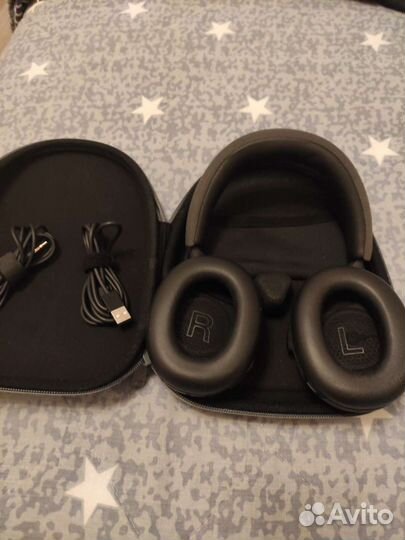 Беспроводные наушники Bowers& Wilkins PX7