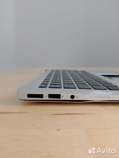 Macbook топкейс