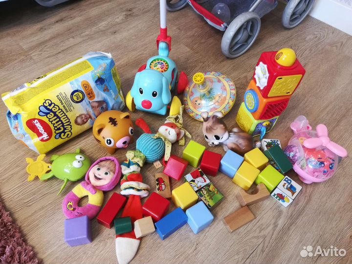 Развивающие игрушки подгузники