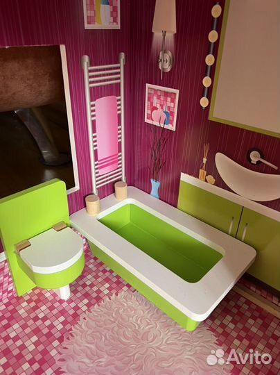 Большой домик для барби с мебелью (деревянный)