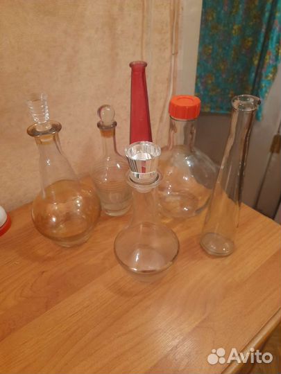 Бутылка стеклянная