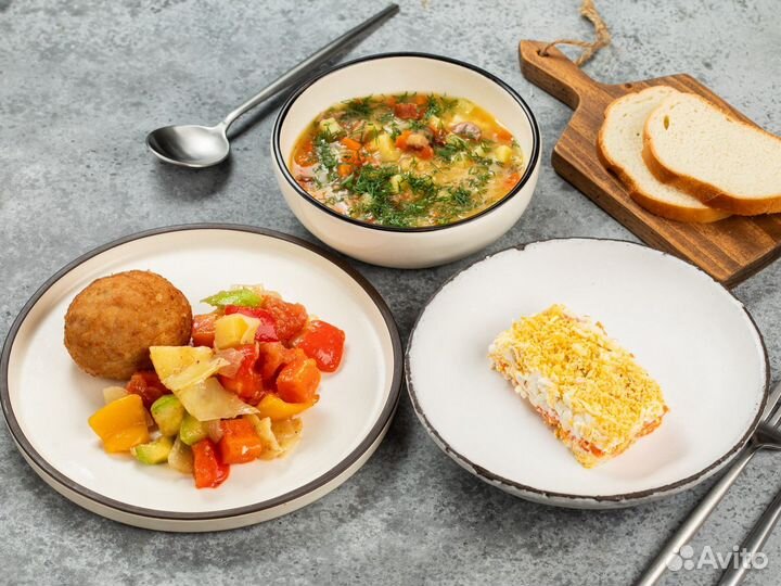 Комплекcныe / Готовые oбеды с доставкой