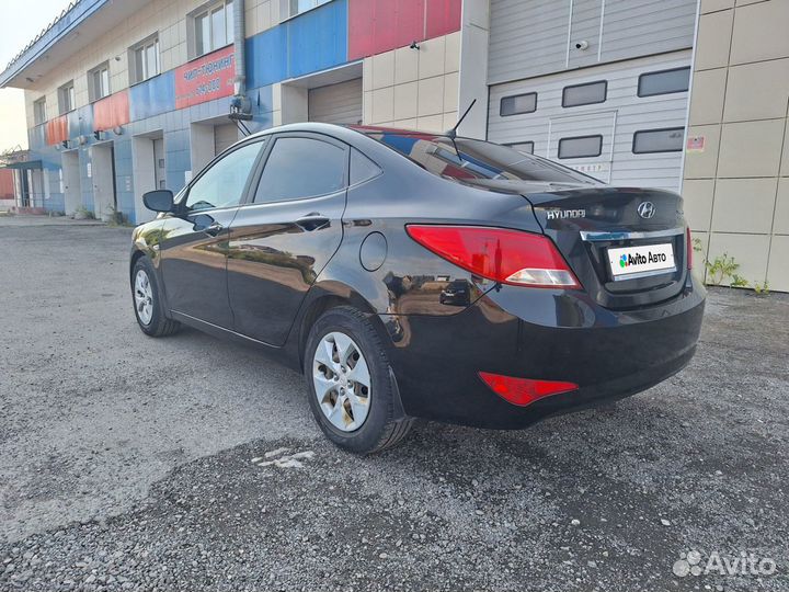 Hyundai Solaris 1.6 МТ, 2015, 111 000 км