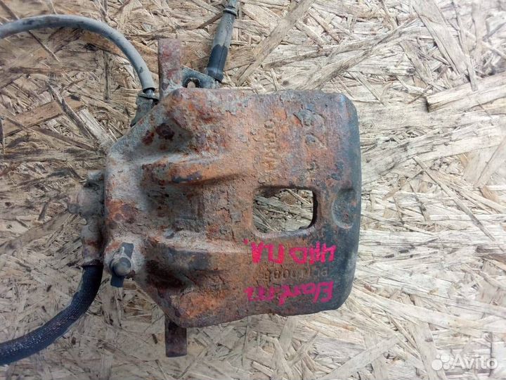 Суппорт передний левый Hyundai Elantra 4 HD