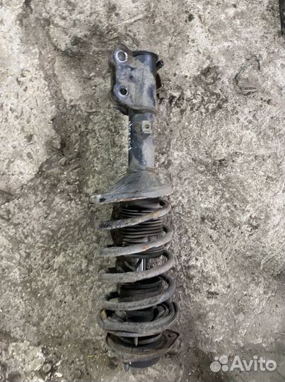 Стойка передняя Hyundai accent