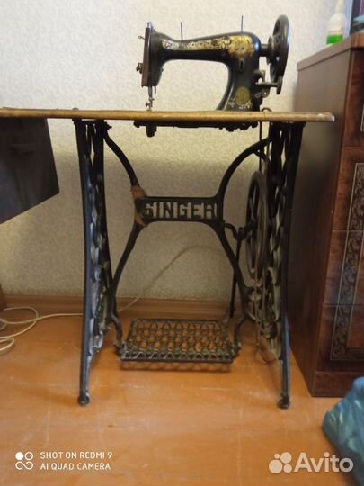 Швейная машина Singer